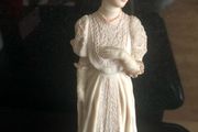 Belcari figurine