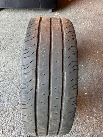 Continental ContiVan Contact 200 Van Tyre 235/65 R16C