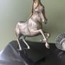 horse statue Image 3