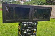 Floating cabinet