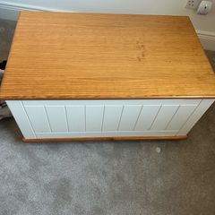 Blanket box