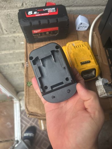 Adapter For DeWalt For Milwaukee DM18SNAP Battery To Snap On Tool Adapter