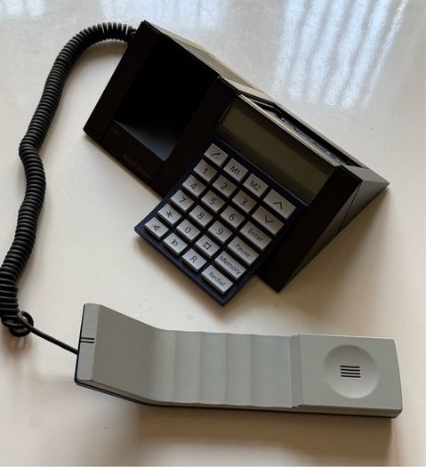 Bang & Olufsen Vintage Black Desk Phone - Stunning Condition