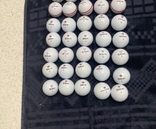 40 Wilson Duo Soft Balls