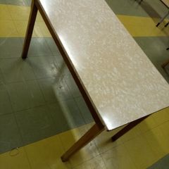 2 Old kitchen table