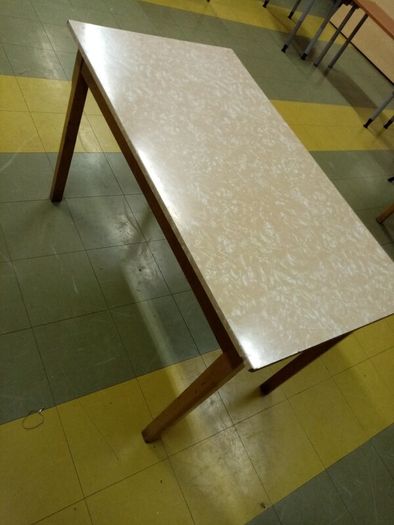 2 Old kitchen table