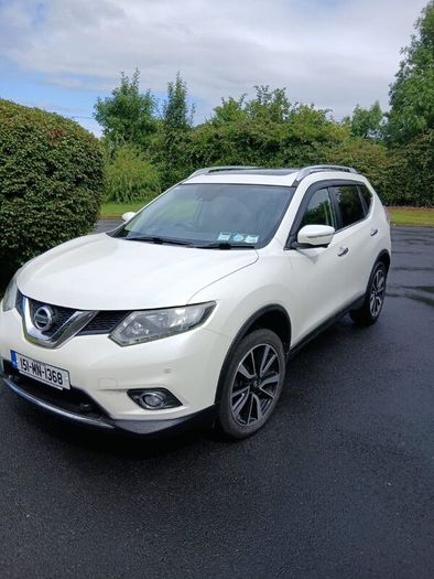 Nissan X-Trail 2015