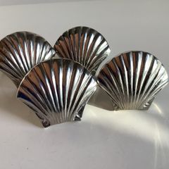 Vintage Silver Tone Scallop Shell Napkin Rings Set of 4 Coastal Grandmother Seaside Table Decor