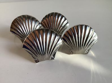 Vintage Silver Tone Scallop Shell Napkin Rings Set of 4 Coastal Grandmother Seaside Table Decor