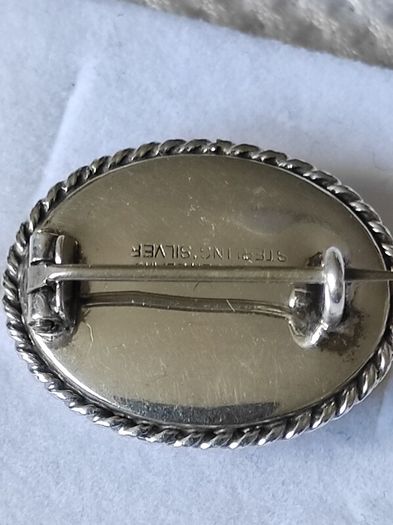 Vintage sterling silver moss agate brooch