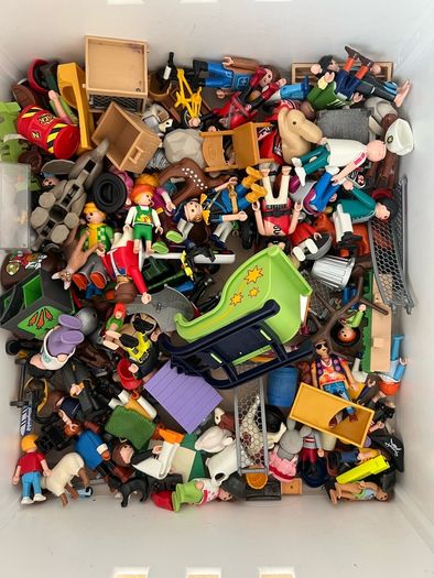 playmobil Castle, skatepark and assorted bits