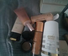 Makeup bundle