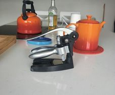 Wine opener