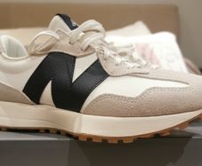 Woman new balance size 39