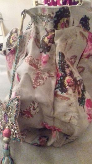 Accessorise bag