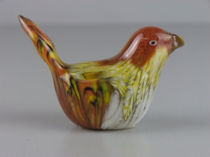 Glass Bird Figurine Ornament Paperweight 7cm