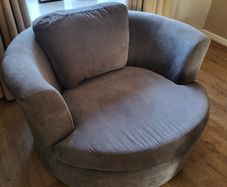 Swivel Cuddle Chair