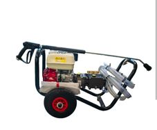 Power washing service
