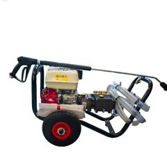 Power washing service