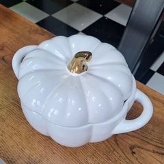 Casserole dish, 2.2 litres