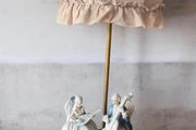 figural lamp