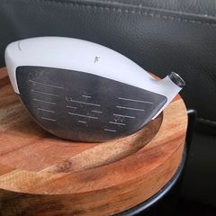 TaylorMade RBZ Driver Head  RH 10.5 Loft