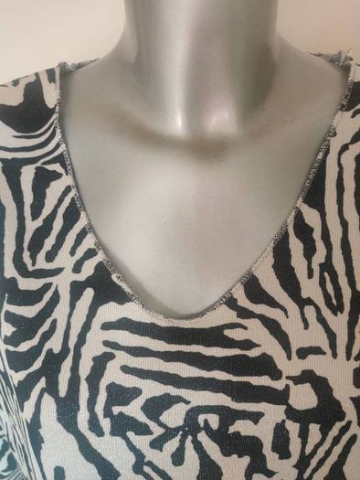 Zebra print glitter V-neck long sleeve blouse size UK14 EU42 Postage included