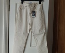 Cream Jeans