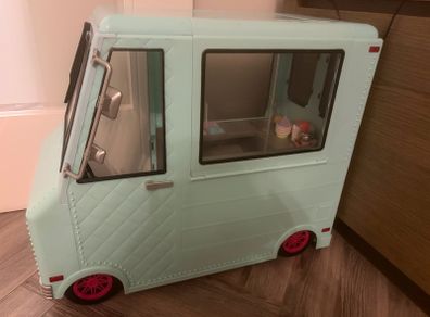 ice-cream van