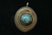 Labradorite pendant