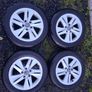 16" Genuine Vw Alloys with tyres Image 5