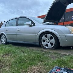 2003 Opel Signum