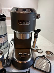 DeLonghi Coffee Maker EC685 Dedica Style