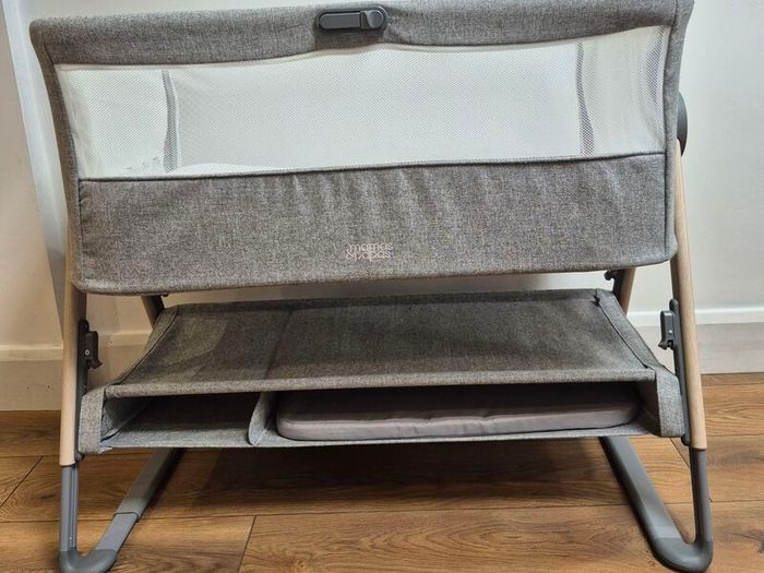 Mamas & Papas bedside Crib