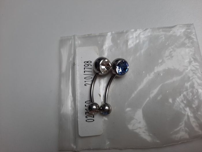 belly button earring