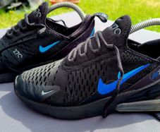 Nike  Air 270