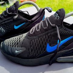 Nike  Air 270