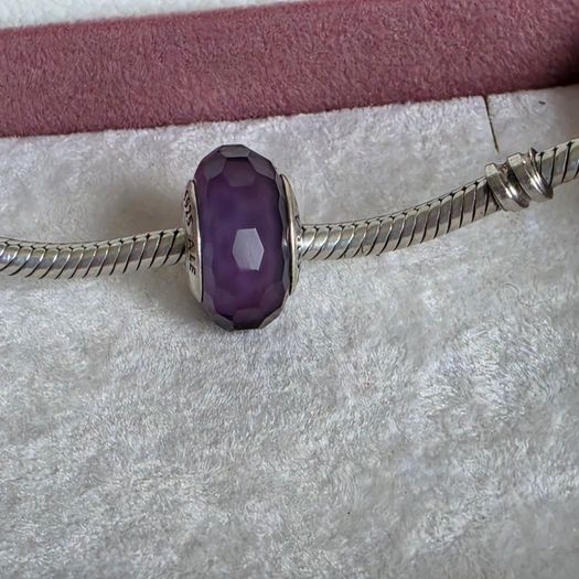 Pandora purple fascinating faceted murano glass charm perfect condition