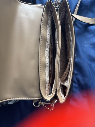 Women's Guess Handbag