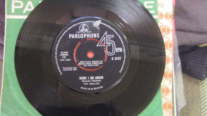 The Hollies - Here I Go Again 7" Single