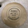 Treasures of Tutankhamun plate on stand Image 2