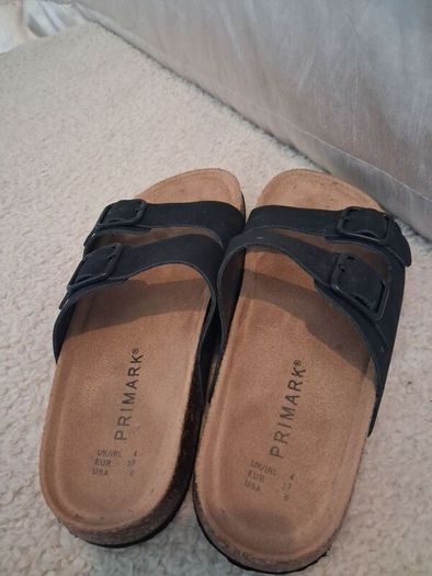 Ladies sandles
