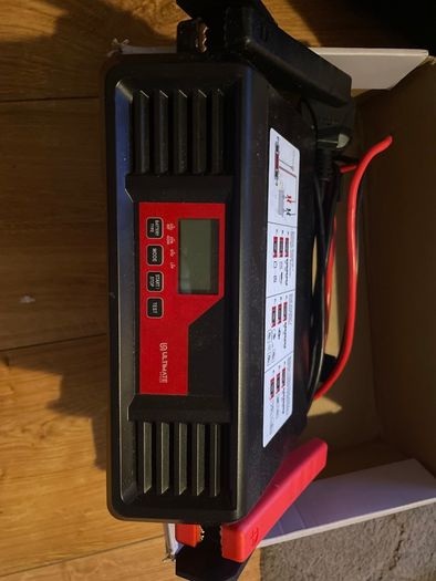 Car Battery Charger 17A