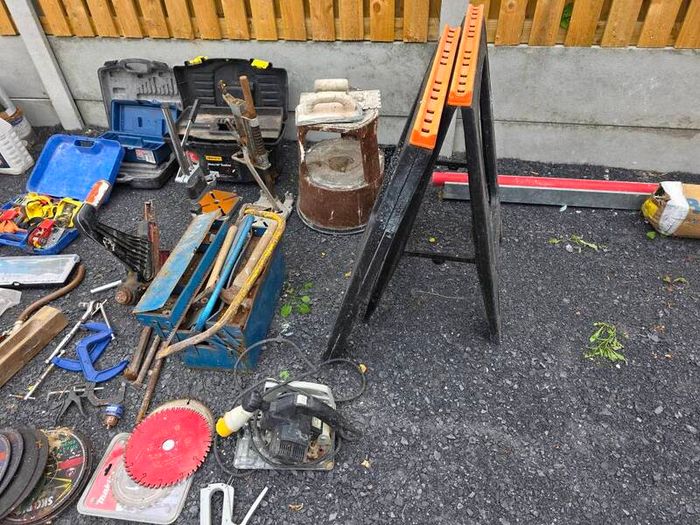 House Clearance Renovation Sale Furniture Building Materials  Tools Drimnagh Dublin from free to make me an offer