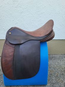 16" show  saddle