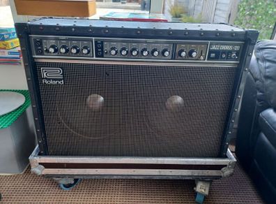 Roland Jc120