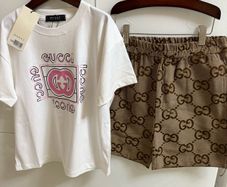 GucciT-shirt and shorts set 10yrs