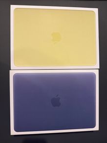 Macbook Neo 8/256GB (IRISH STOCK) Brand New Sealed 1 year Apple warranty RECEIPT .