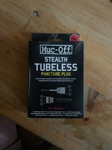 BNIB Muc Off Stealth Tubeless Plug Kit