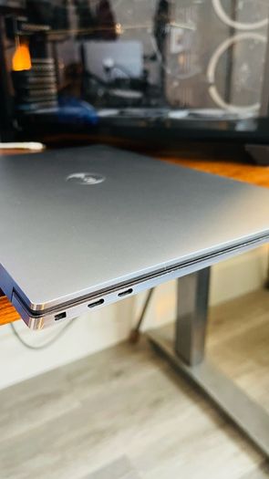 Dell Precision 5560 Laptop - 64GB RAM, 512 SSD, i9, Windows Pro